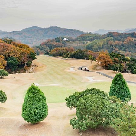 สปริง กอล์ฟ แอนด์ อาร์ต รีสอร์ต อวาจิ Hotel Sumoto ภายนอก รูปภาพ