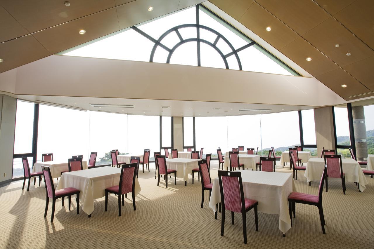 สปริง กอล์ฟ แอนด์ อาร์ต รีสอร์ต อวาจิ Hotel Sumoto ภายนอก รูปภาพ