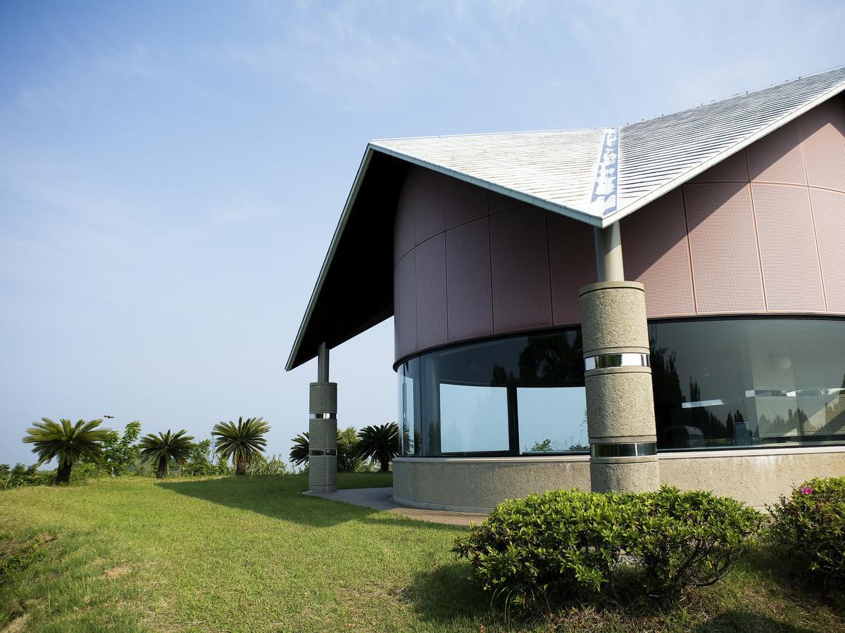 สปริง กอล์ฟ แอนด์ อาร์ต รีสอร์ต อวาจิ Hotel Sumoto ภายนอก รูปภาพ