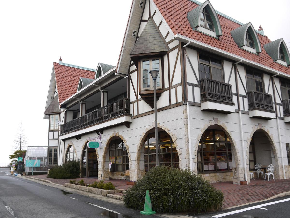 สปริง กอล์ฟ แอนด์ อาร์ต รีสอร์ต อวาจิ Hotel Sumoto ภายนอก รูปภาพ
