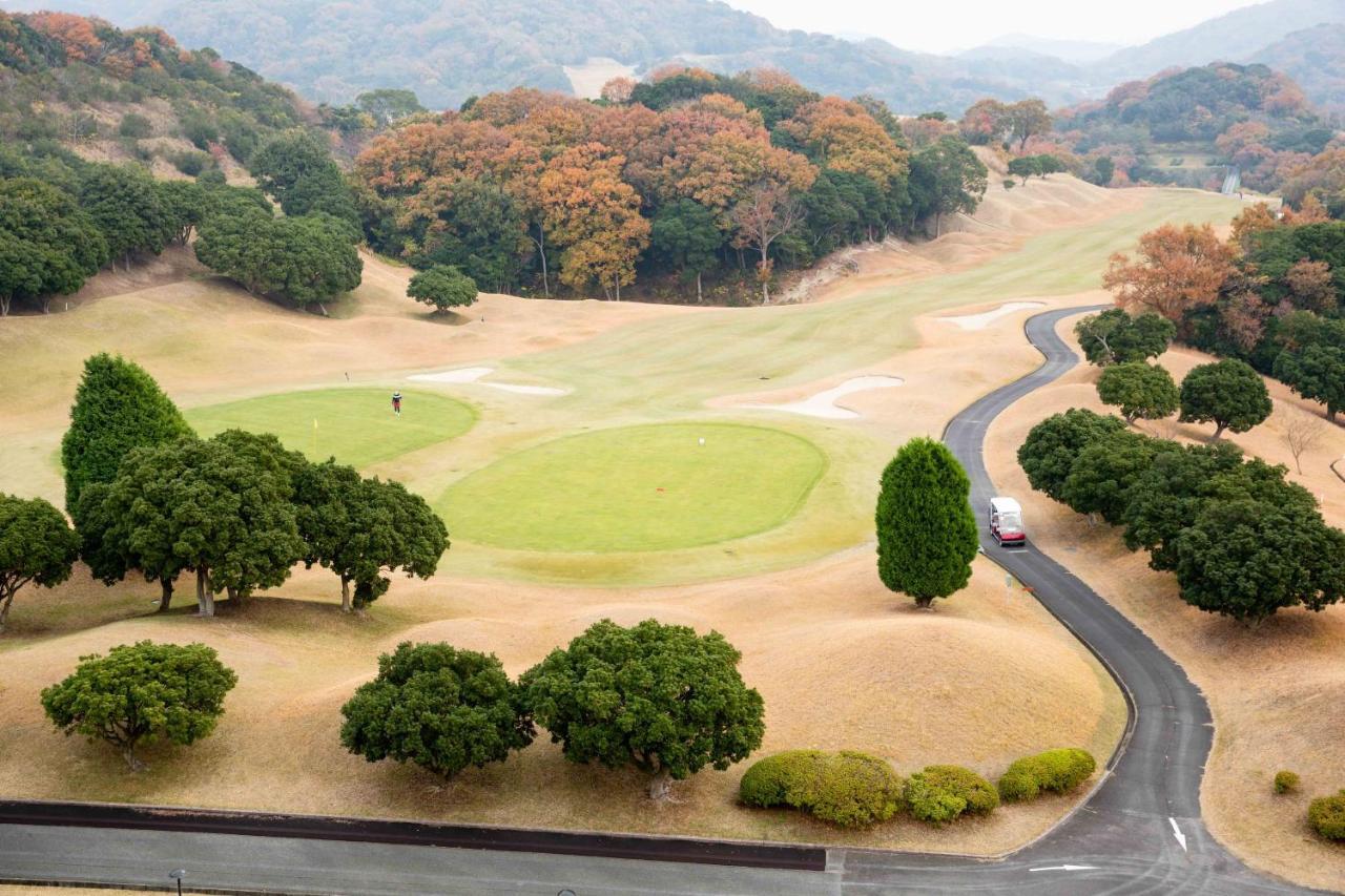 สปริง กอล์ฟ แอนด์ อาร์ต รีสอร์ต อวาจิ Hotel Sumoto ภายนอก รูปภาพ